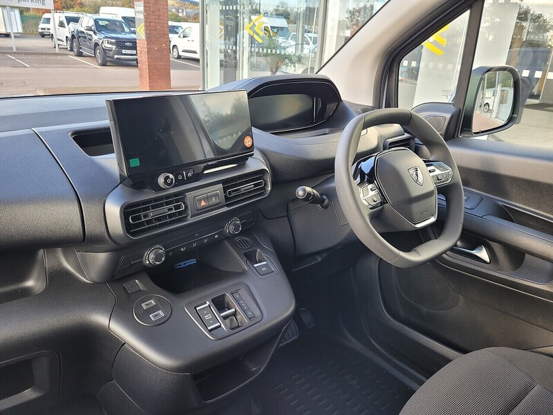 Used Peugeot Partner 2025 for sale - 76477962: Photo 2