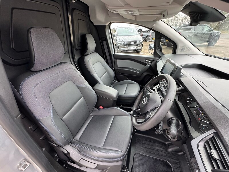 Used Nissan Other 2024 for sale - 76712080: Photo 22