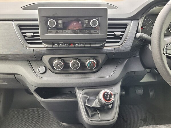 Used Renault Trafic 2025 for sale - 76267499: Photo 28
