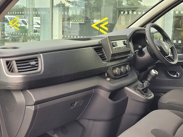 Used Renault Trafic 2025 for sale - 76267499: Photo 36