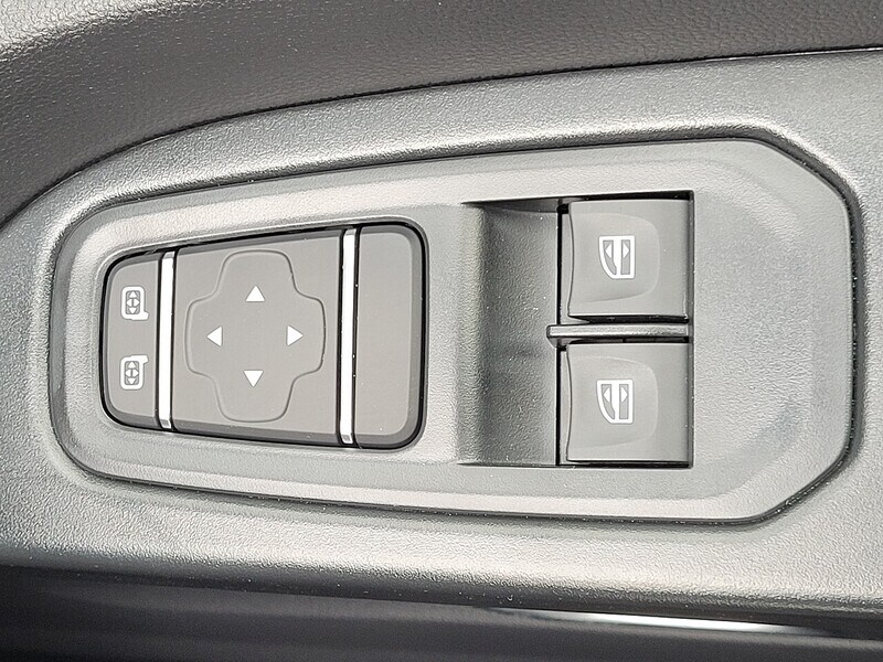 Used Renault Trafic 2025 for sale - 76267499: Photo 38