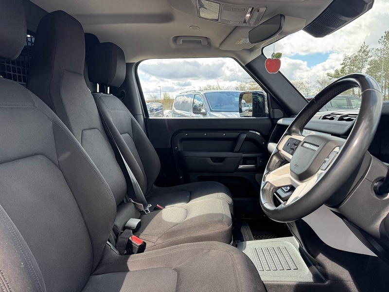 Used Land Rover Defender 2024 for sale - 78083734: Photo 6