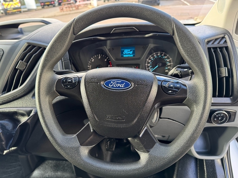 Used Ford Transit 2019 for sale - 77356825: Photo 17