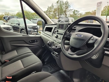 Used Ford Transit 2023 for sale - 76236257: Photo 2