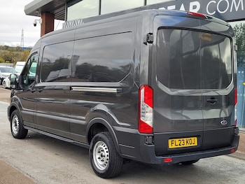 Used Ford Transit 2023 for sale - 76236257: Photo 3