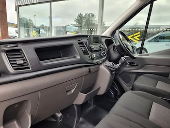 Used Ford Transit 2023 for sale - 76236257: Photo 4