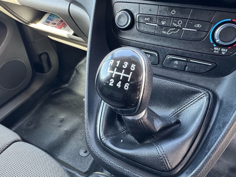 Used Ford Transit Connect 2023 for sale - 78163261: Photo 17