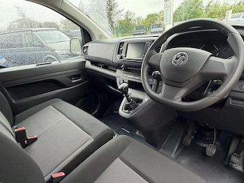 Used Vauxhall Vivaro 2023 for sale - 78646078: Photo