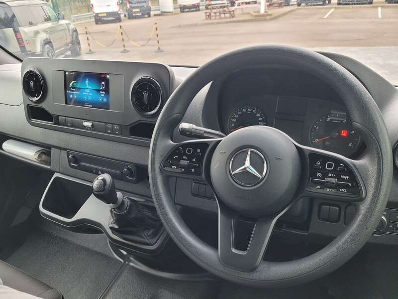 Used Mercedes-Benz Sprinter 2023 for sale - 76256873: Photo 2