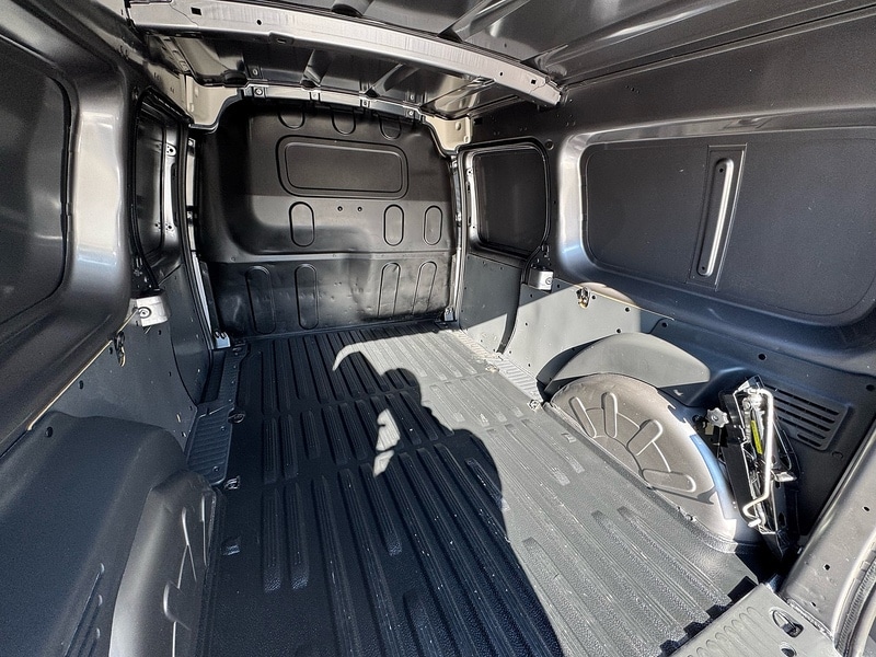 Used Nissan NV250 2021 for sale - 77947057: Photo 16