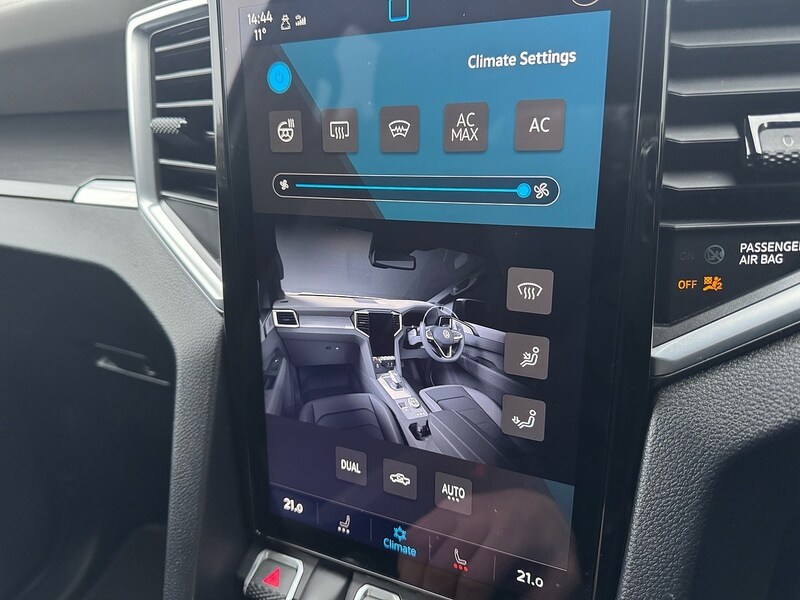 Used Volkswagen Amarok 2024 for sale - 76547383: Photo 33