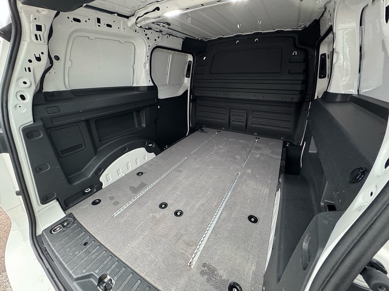 Used Volkswagen ID.Buzz 2024 for sale - 76547382: Photo 14