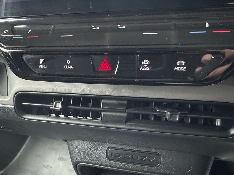 Used Volkswagen ID.Buzz 2024 for sale - 76547382: Photo 35