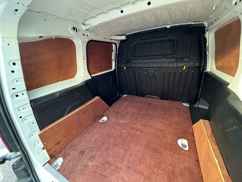 Used Peugeot Partner 2020 for sale - 77003313: Photo 15