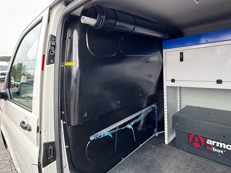 Used Volkswagen Transporter 2022 for sale - 76906070: Photo 20