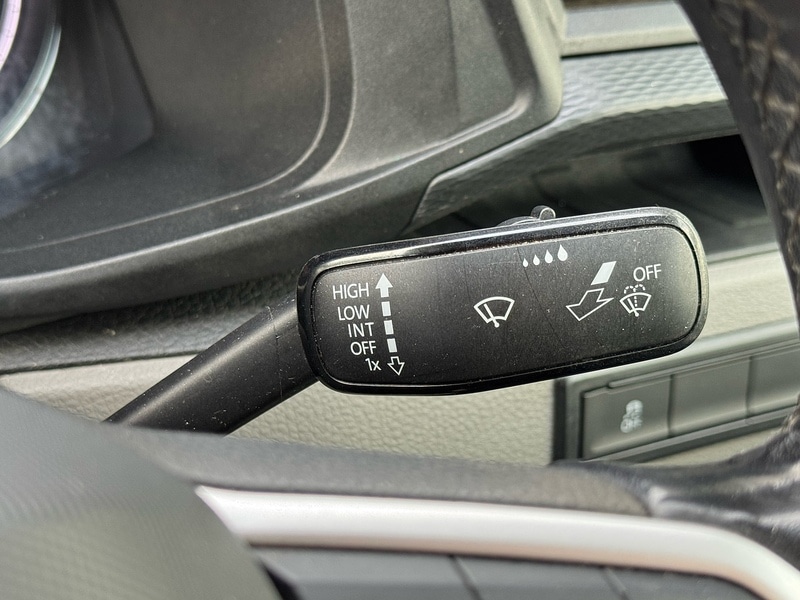 Used Volkswagen Transporter 2022 for sale - 76906070: Photo 28