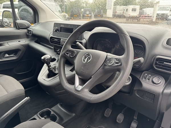 Used Vauxhall Combo 2021 for sale - 75999013: Photo 14