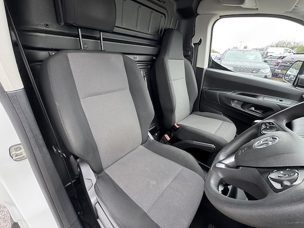 Used Vauxhall Combo 2021 for sale - 75999013: Photo 15