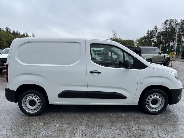 Used Vauxhall Combo 2021 for sale - 75999013: Photo 9
