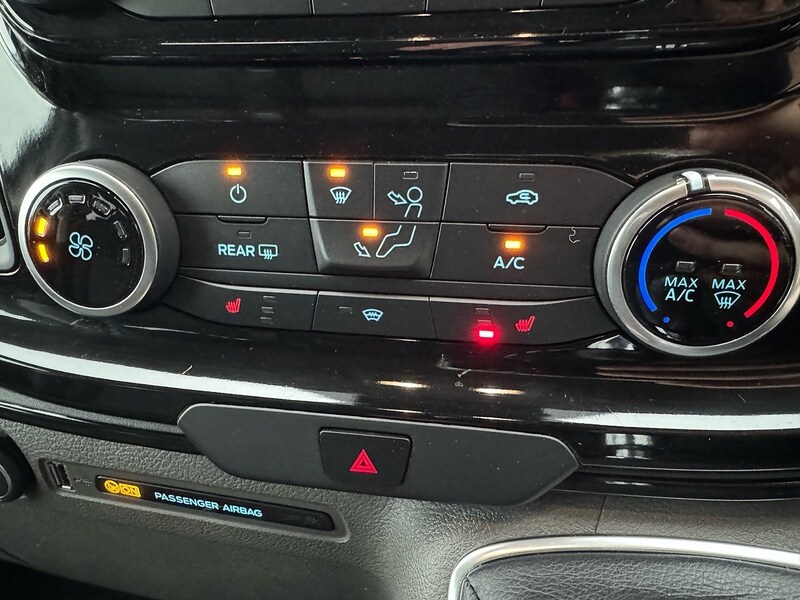 Used Ford Tourneo Custom 2019 for sale - 76605311: Photo 37