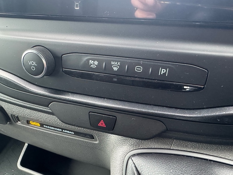 Used Ford Transit for sale - 77681342: Photo 34