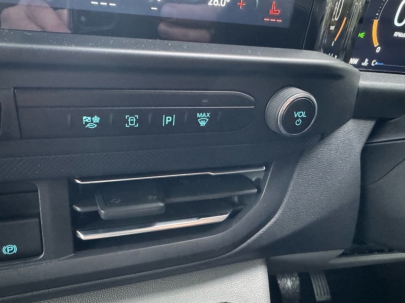 Used Ford Transit Custom 2025 for sale - 77594918: Photo 38