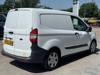 Used Ford Transit Courier 2023 for sale - 78993212: Photo