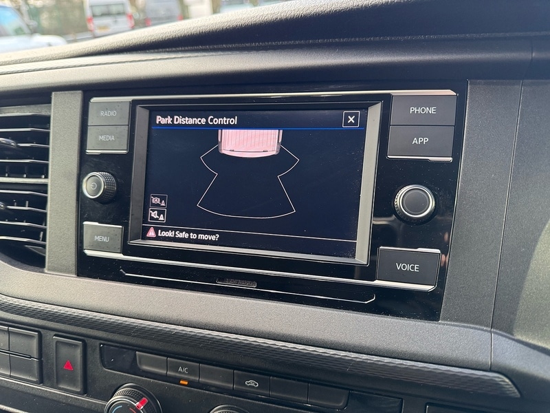 Used Volkswagen Transporter 2024 for sale - 77188957: Photo 11