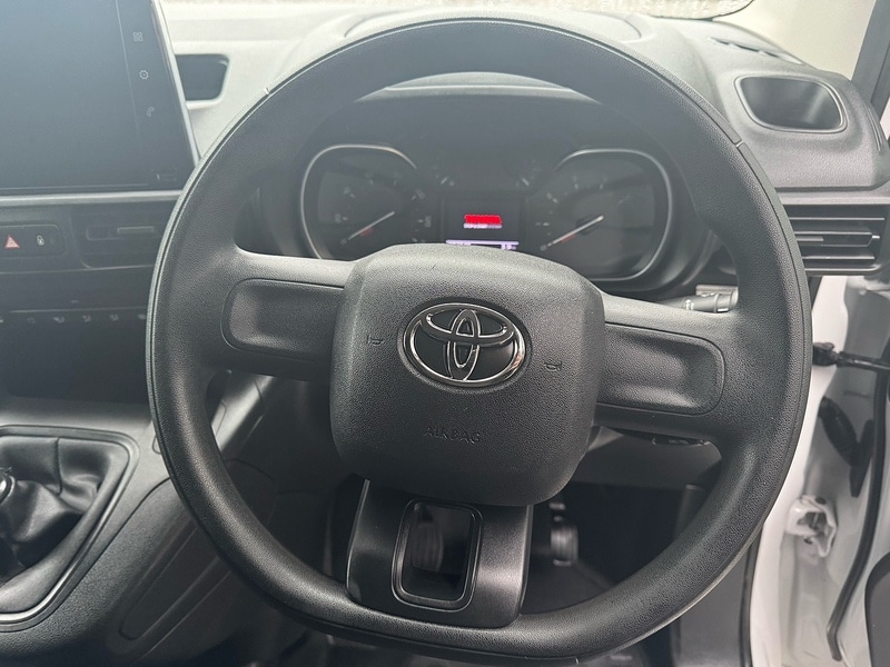 Used Toyota ProAce 2023 for sale - 78069507: Photo 27