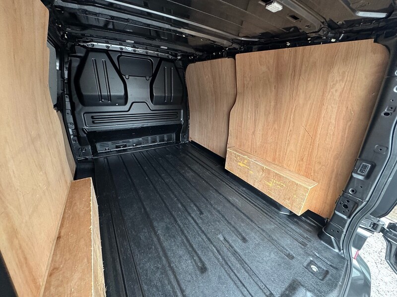 Used Ford Transit Custom 2024 for sale - 76492190: Photo 10