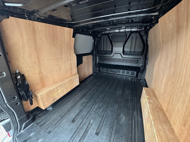 Used Ford Transit Custom 2024 for sale - 76492190: Photo 11