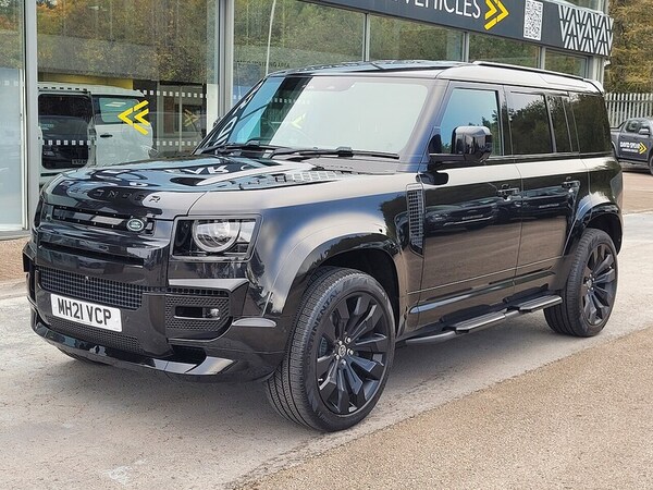 Used Land Rover Defender 110 2021 for sale - 76280475: Photo 24