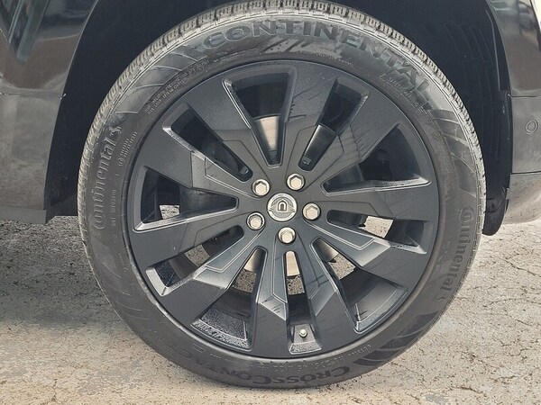 Used Land Rover Defender 110 2021 for sale - 76280475: Photo 32