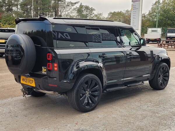 Used Land Rover Defender 110 2021 for sale - 76280475: Photo 38
