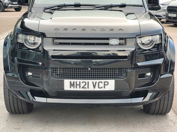 Used Land Rover Defender 110 2021 for sale - 76280475: Photo 53
