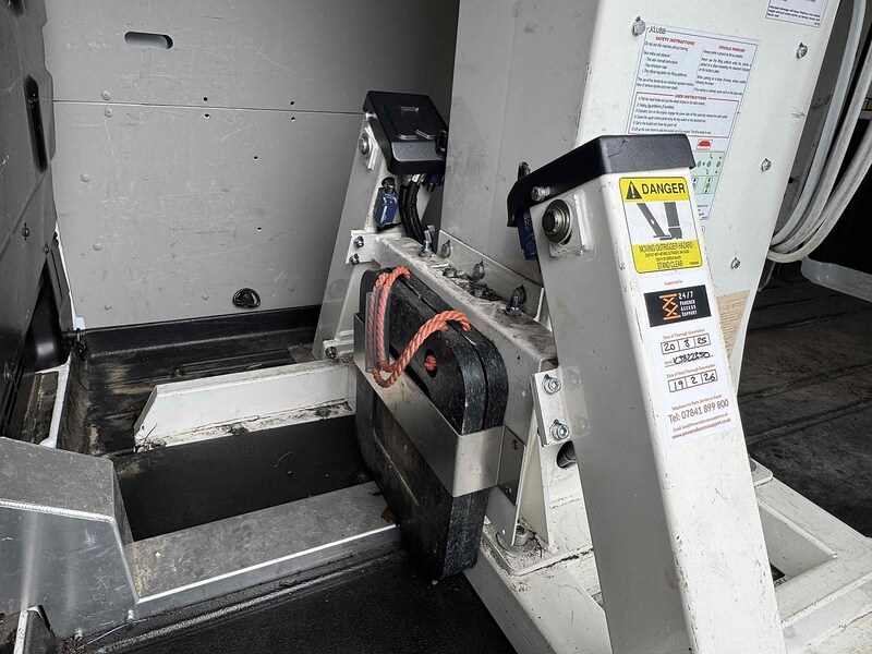 Vehicle 19