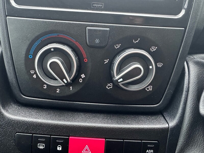 Used Peugeot Boxer 2024 for sale - 77447047: Photo 26