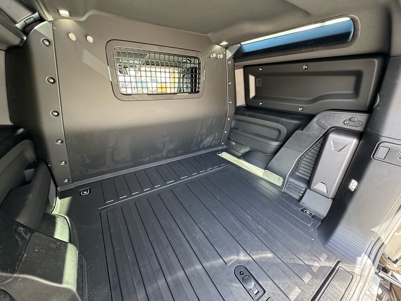 Used Land Rover Defender 2026 for sale - 78154551: Photo 16