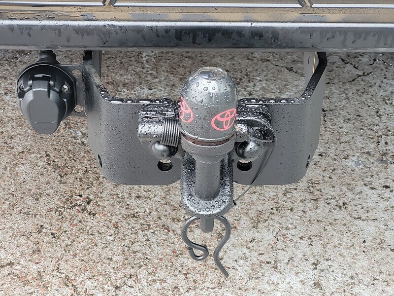 Used Toyota Hilux 2020 for sale - 76357039: Photo 24