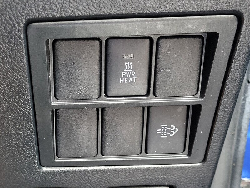 Used Toyota Hilux 2020 for sale - 76357039: Photo 31