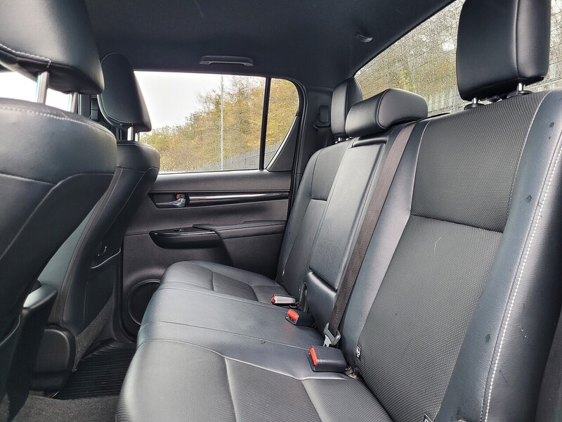 Used Toyota Hilux 2020 for sale - 76357039: Photo 32