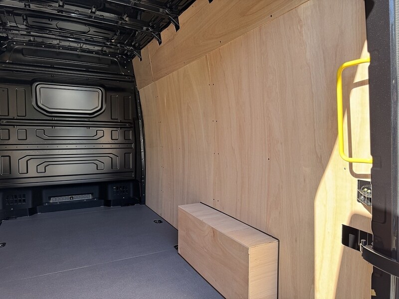 Used Volkswagen Crafter for sale - 77937439: Photo 17