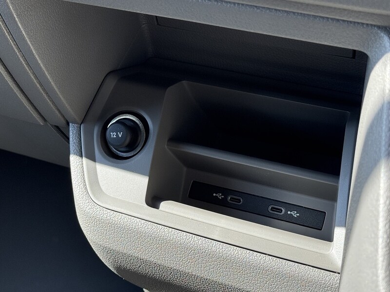 Used Volkswagen Crafter for sale - 77937439: Photo 28