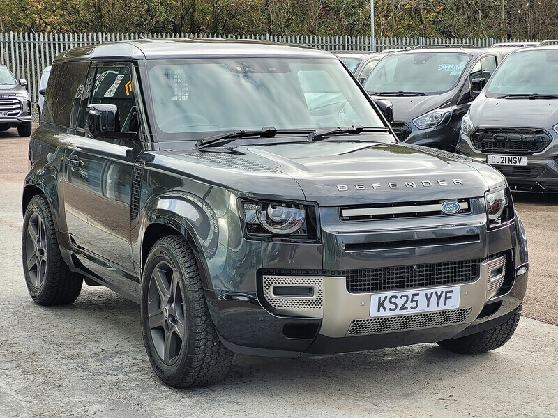 Used Land Rover Defender 90 2025 for sale - 76591260: Photo 15