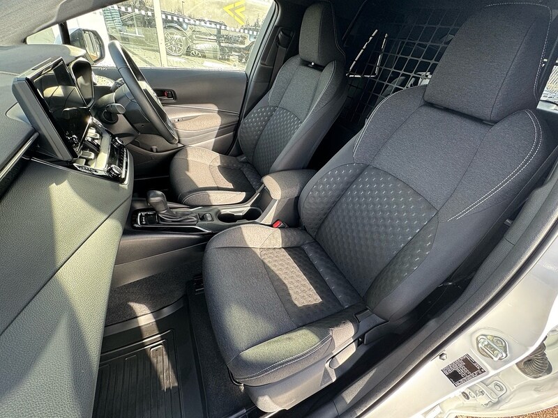Used Toyota Corolla 2024 for sale - 77521682: Photo 8