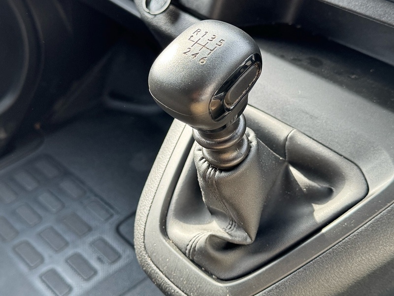 Used Vauxhall Vivaro 2023 for sale - 77968038: Photo 16