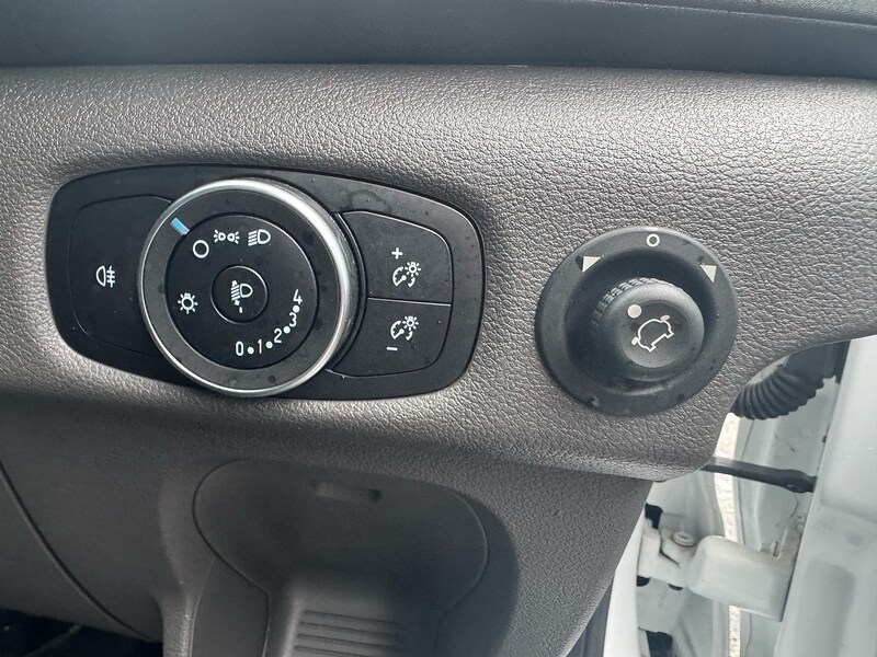 Used Ford Transit 2023 for sale - 77850859: Photo 26