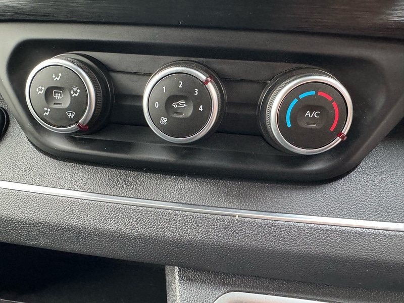 Used Renault Trafic 2023 for sale - 77765953: Photo 25