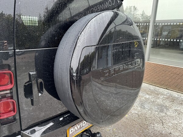 Used Land Rover Defender 90 2024 for sale - 75995764: Photo 15