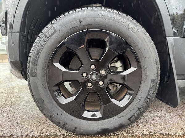 Used Land Rover Defender 90 2024 for sale - 75995764: Photo 49